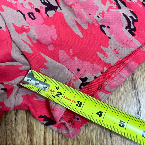 GYMSHARK | Red Pink Camo Jersey Athletic Shorts Size S - Picture 12 of 14